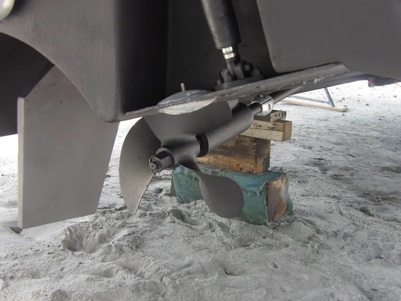 Slide: The Image of Close-up of the propeller and rudder of a 2012 Tiara Yachts 3100 Coronet. - 6