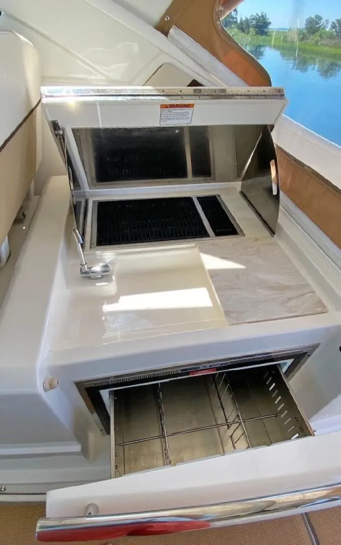 Slide: The Image of Tiara 3100 Coronet 2012 - 81