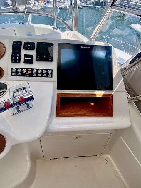 Slide: The Image of Riviera 37 Flybridge 2003 - 12