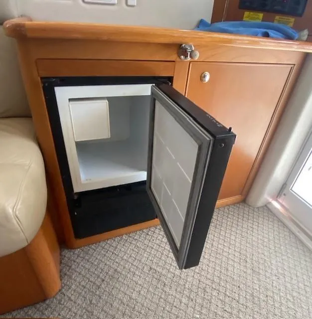 Slide: The Image of Riviera 37 Flybridge 2003 - 20