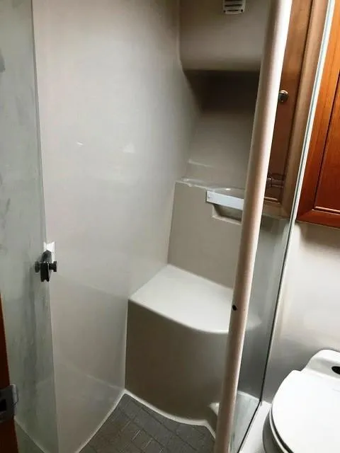 Slide: The Image of Riviera 37 Flybridge 2003 - 33