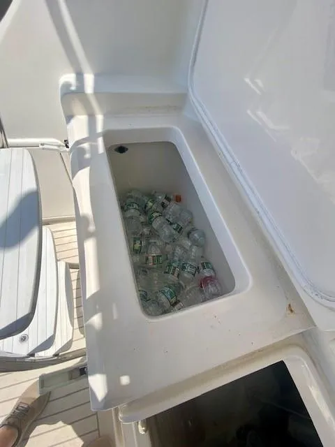 Slide: The Image of Riviera 37 Flybridge 2003 - 6