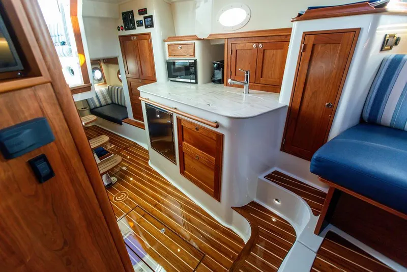 Slide: The Image of Hinckley Yachts Sport Boat 40 X 2022 - 52