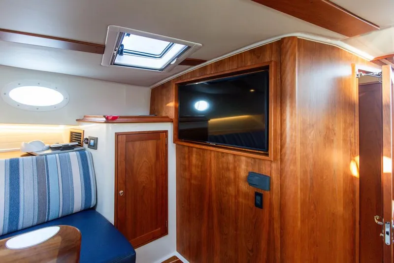 Slide: The Image of Hinckley Yachts Sport Boat 40 X 2022 - 68