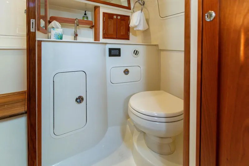 Slide: The Image of Hinckley Yachts Sport Boat 40 X 2022 - 69