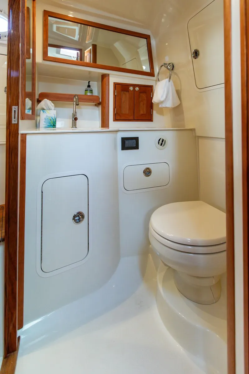 Slide: The Image of Hinckley Yachts Sport Boat 40 X 2022 - 70