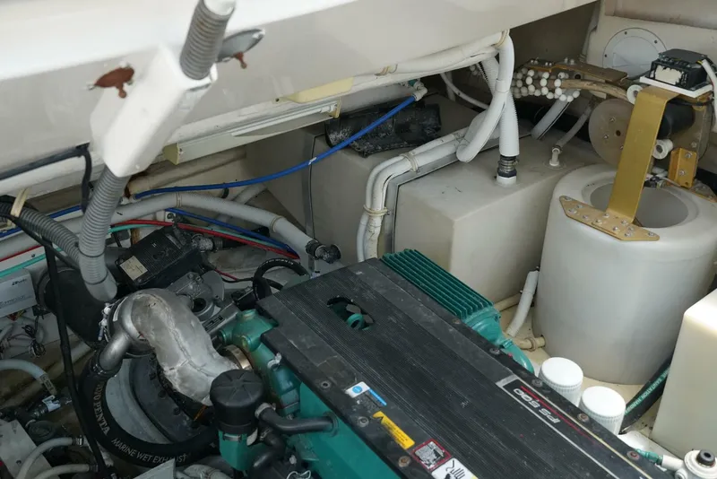 Slide: The Image of Engine compartment of a 2006 Tiara Yachts 4300 Sovran Express Cruiser. - 32