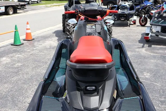 Slide: The Image of Yamaha EX SPORT-BLACK/CYAN 2024 - 12