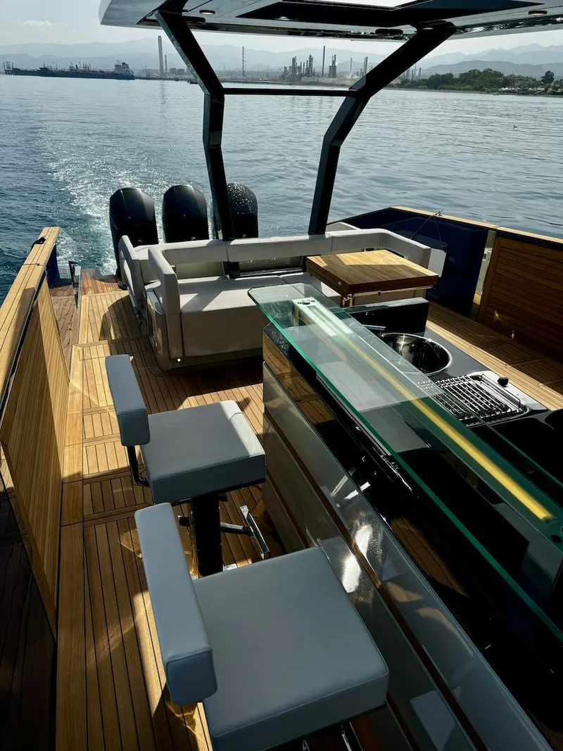 Slide: The Image of Luxury Aicon Audace 50 yacht interior, 2025 model, featuring sleek design and modern amenities. - 43