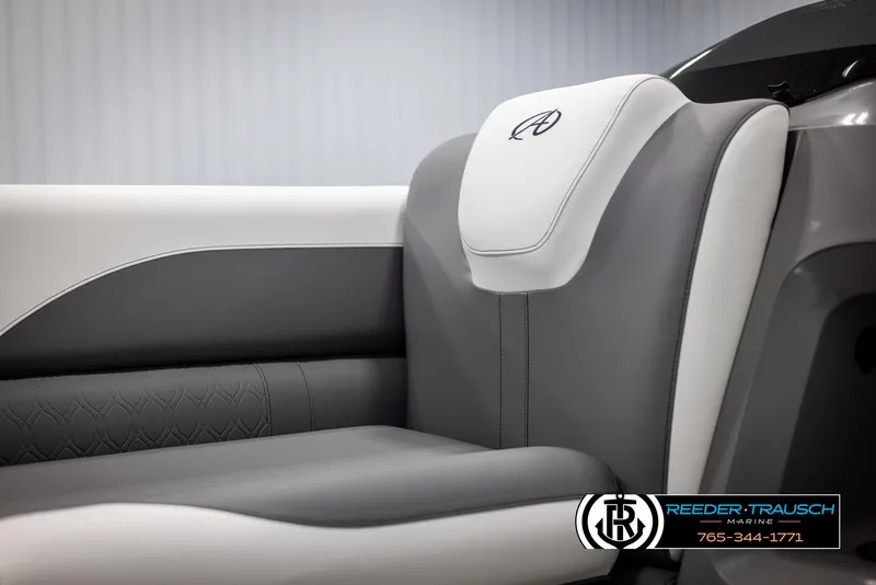 Slide: The Image of 2024 Avalon LSZ QL boat interior with gray and white seating. - 33