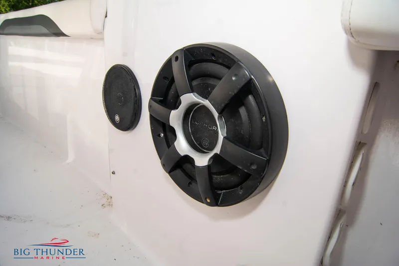 Slide: The Image of 2005 Donzi 32 ZF boat speaker system by Big Thunder Marine. - 43