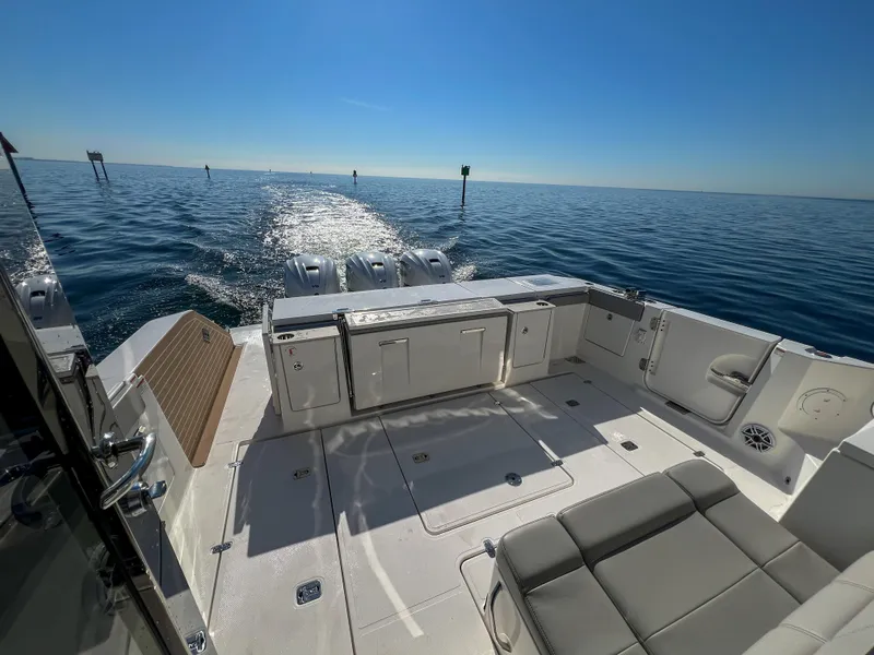 Slide: The Image of Pursuit OS 445 Offshore 2024 - 124