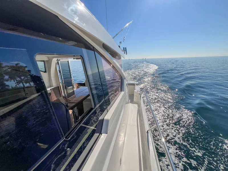 Slide: The Image of Pursuit OS 445 Offshore 2024 - 61