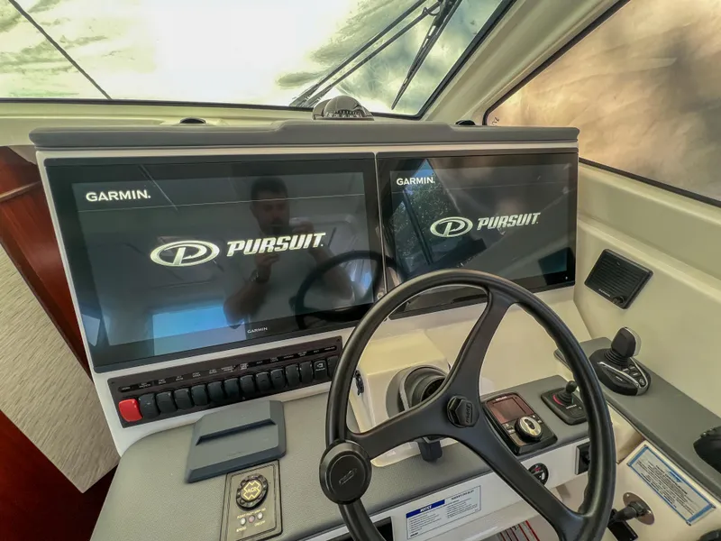 Slide: The Image of Pursuit OS 445 Offshore 2024 - 75