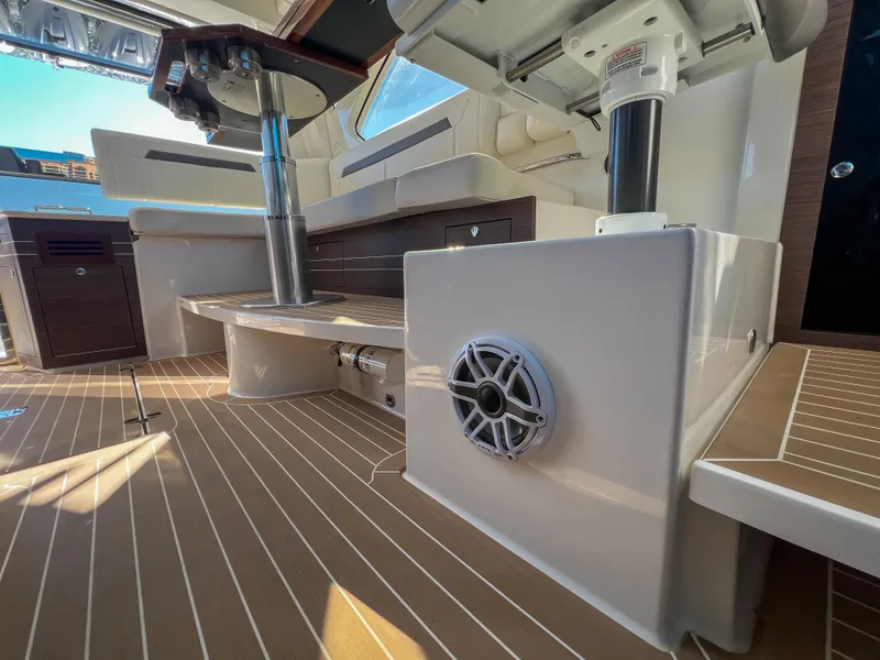 Slide: The Image of Pursuit OS 445 Offshore 2024 - 78