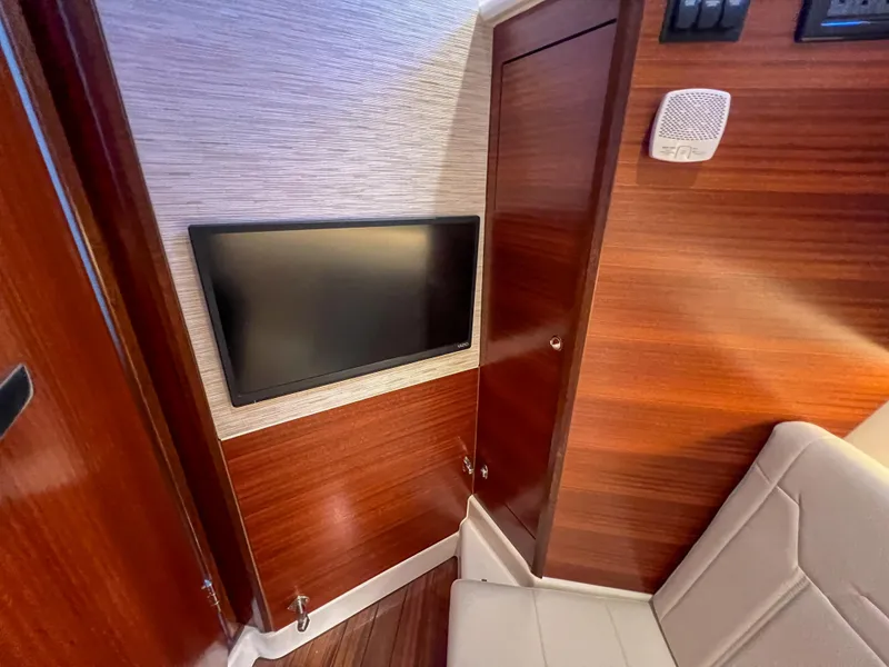 Slide: The Image of Pursuit OS 445 Offshore 2024 - 92