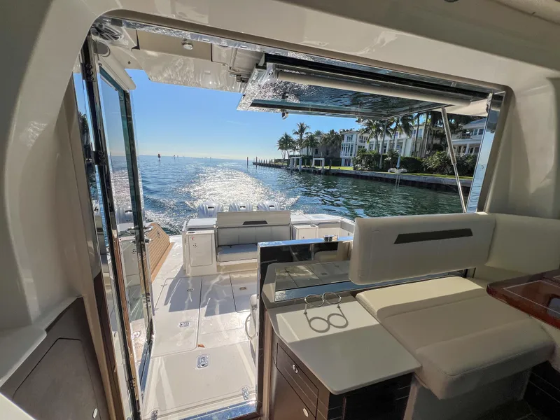 Slide: The Image of Pursuit OS 445 Offshore 2024 - 99