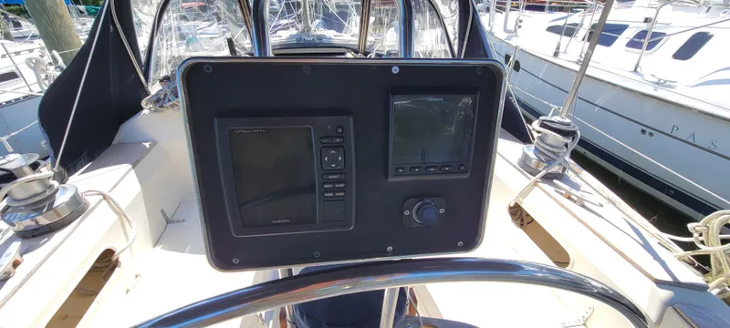 Slide: The Image of Cockpit of 1988 Sabre 38 MkII sailboat with navigation instruments. - 15