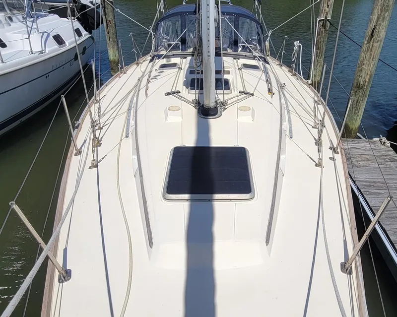 Slide: The Image of 1988 Sabre 38 MkII sailboat deck view at marina. - 7