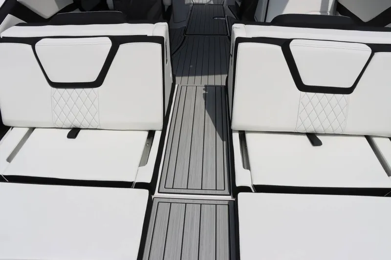 Slide: The Image of Yamaha 252SD 2024 - 13