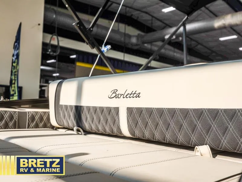 Slide: The Image of Lusso Ultra-Lounge L25UC 2025 - 11