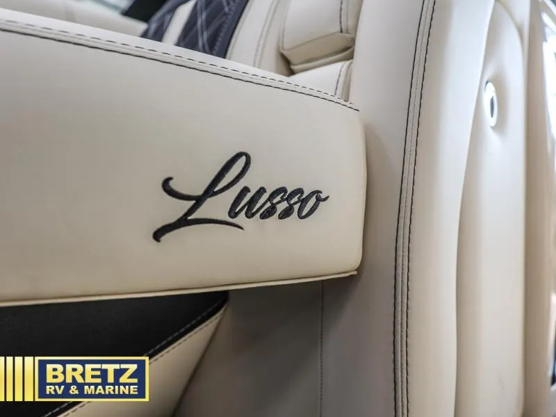 Slide: The Image of Lusso Ultra-Lounge L25UC 2025 - 19