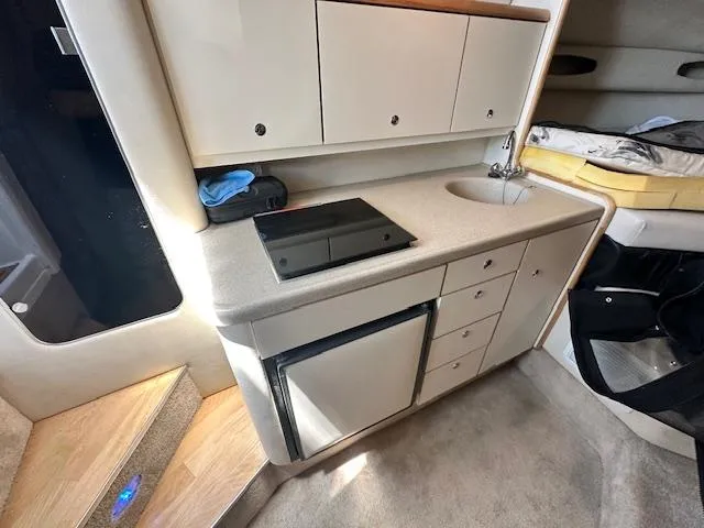 Slide: The Image of Wellcraft 2800 Martinique 1999 - 15