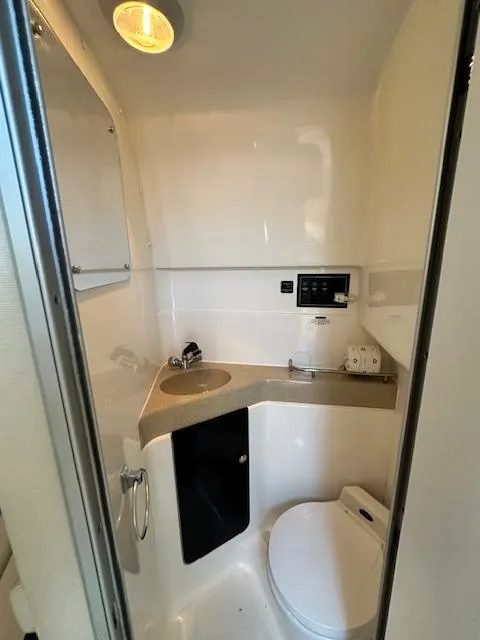 Slide: The Image of Wellcraft 2800 Martinique 1999 - 17