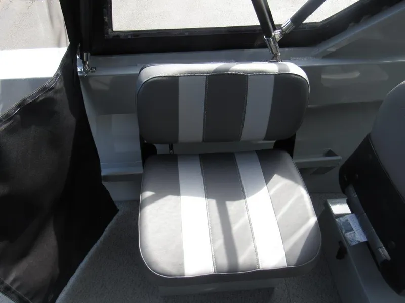 Slide: The Image of Hewescraft 160 Sportsman 2026 - 14