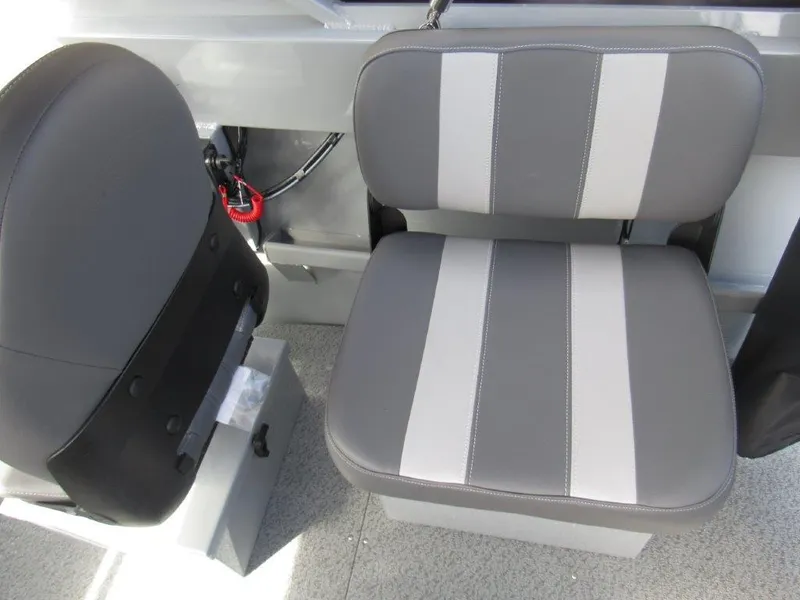 Slide: The Image of Hewescraft 160 Sportsman 2026 - 15