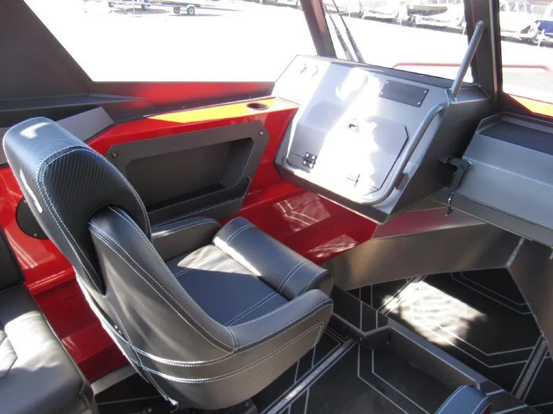 Slide: The Image of Stabi-Craft 2050 Treker 2024 - 13