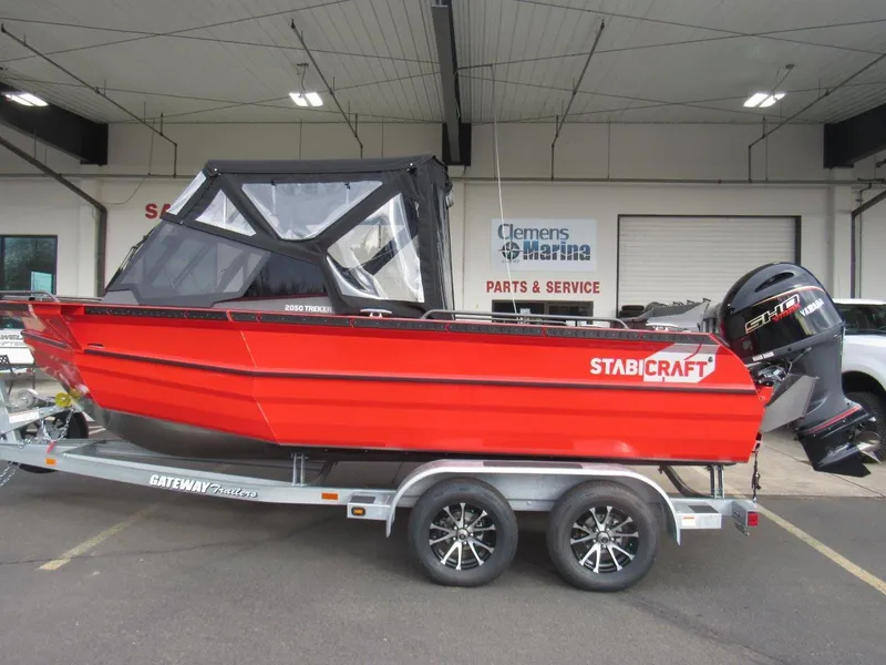 Slide: The Image of Stabi-Craft 2050 Treker 2024 - 2