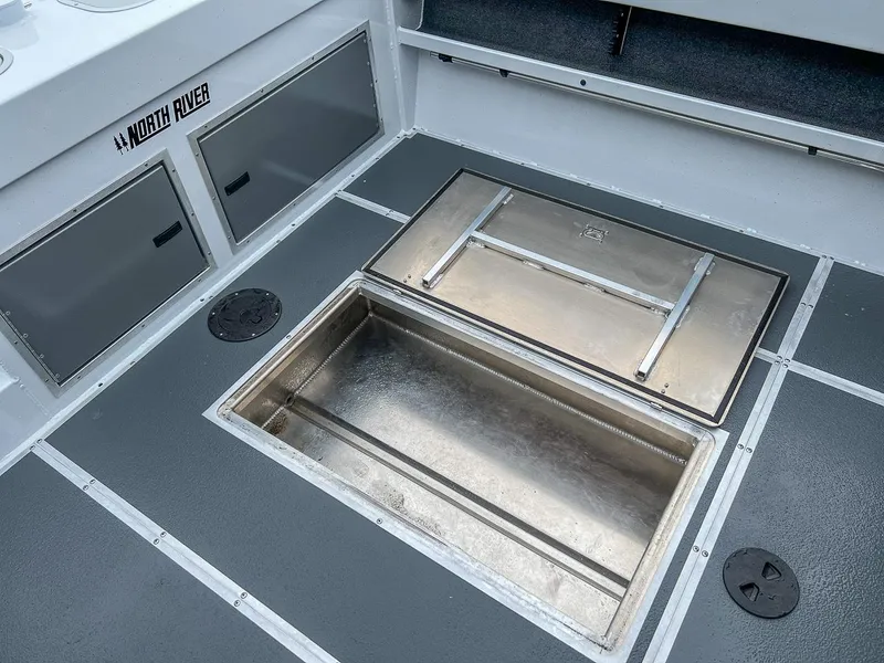 Slide: The Image of North River 23 SeaHawk 2024 - 19