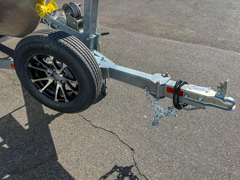 Slide: The Image of Stabi-Craft 1850 Fisher 2024 - 17