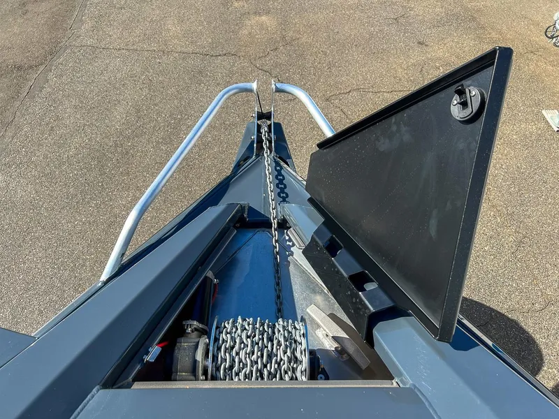 Slide: The Image of Stabi-Craft 1850 Fisher 2024 - 7