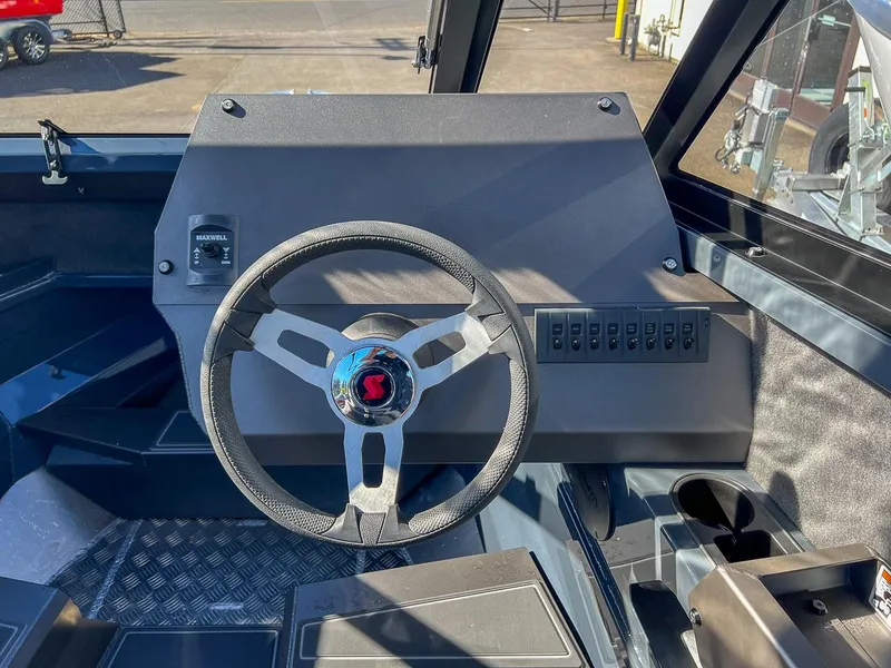 Slide: The Image of Stabi-Craft 1850 Fisher 2024 - 8