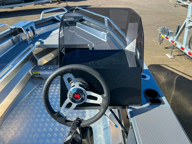 Slide: The Image of Stabi-Craft 1450 Frontier 2024 - 10