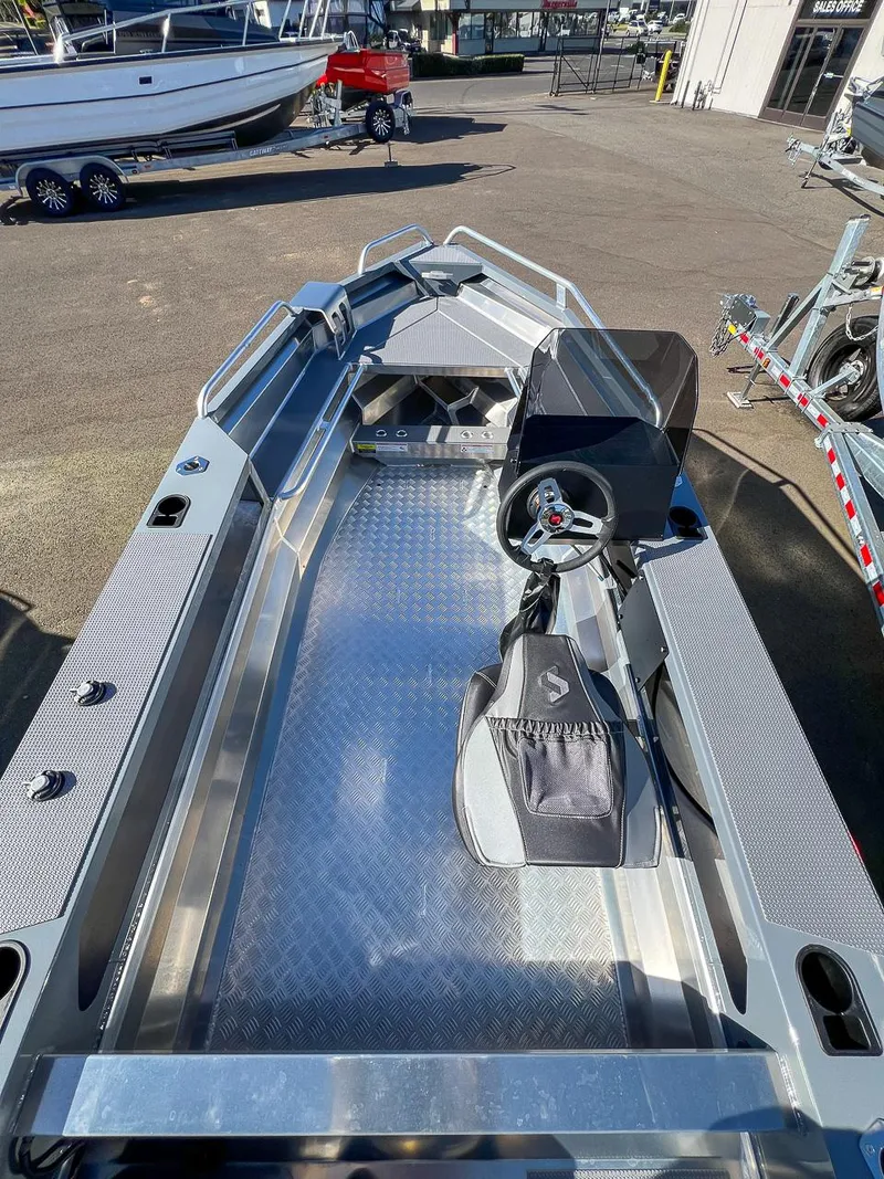 Slide: The Image of Stabi-Craft 1450 Frontier 2024 - 6