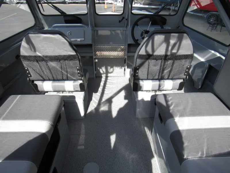 Slide: The Image of Hewescraft 200 PRO V O/B 2024 - 17