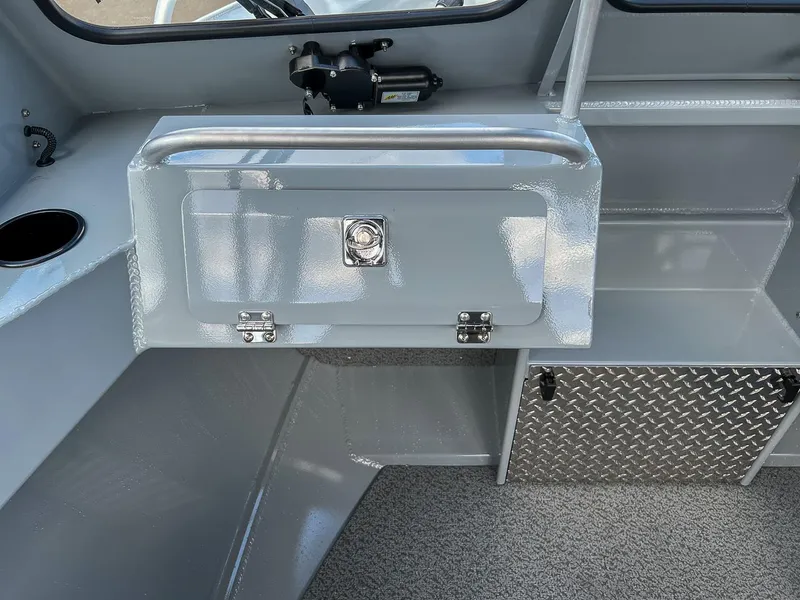 Slide: The Image of Hewescraft 160 Sportsman 2025 - 6