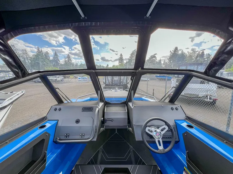 Slide: The Image of Stabi-Craft 2050 Treker 2024 - 4