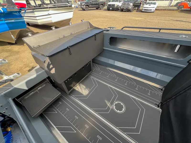 Slide: The Image of Stabi-Craft 2050 Treker 2026 - 13