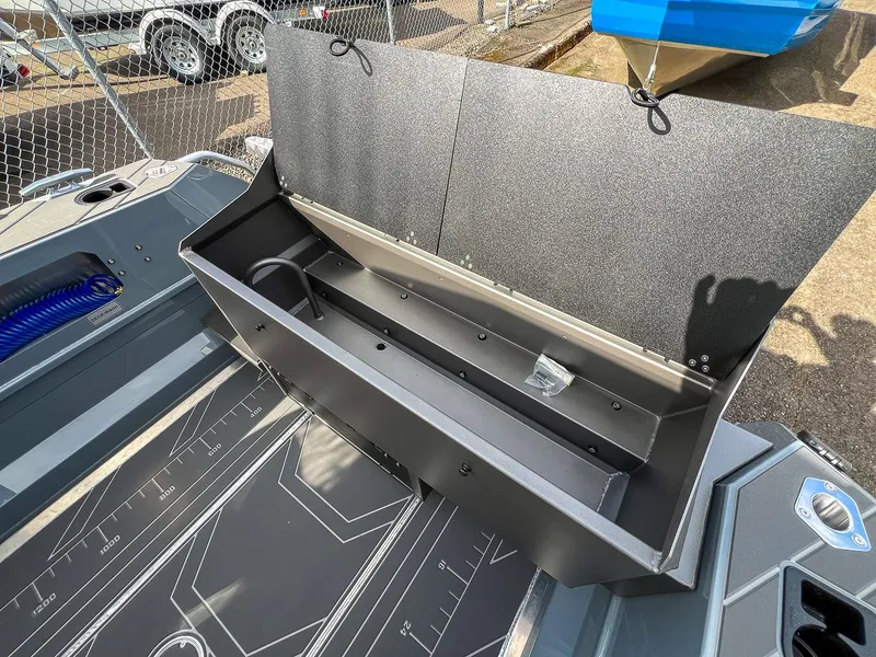 Slide: The Image of Stabi-Craft 2050 Treker 2026 - 15