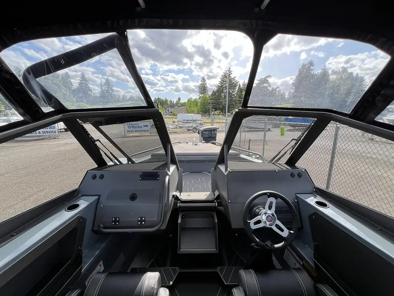 Slide: The Image of Stabi-Craft 2050 Treker 2026 - 6