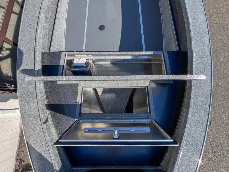 Slide: The Image of North River 25 Scout 2026 - 12