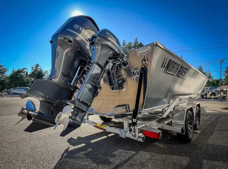 Slide: The Image of North River 25 Scout 2026 - 16