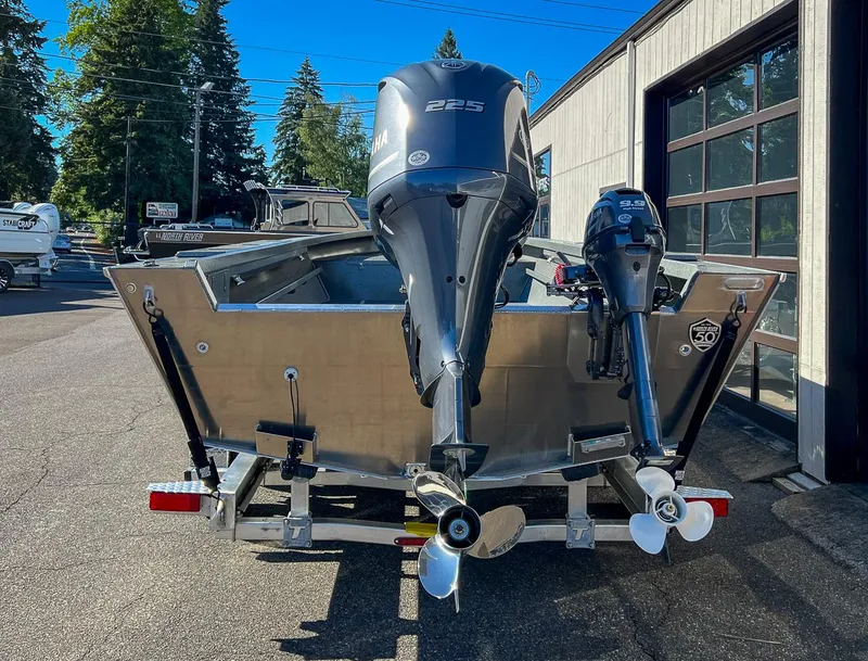 Slide: The Image of North River 25 Scout 2026 - 4