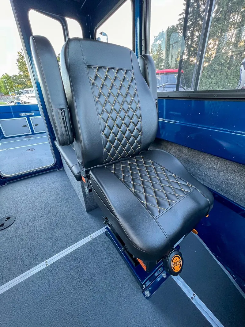 Slide: The Image of North River 24' Seahawk 2026 - 14