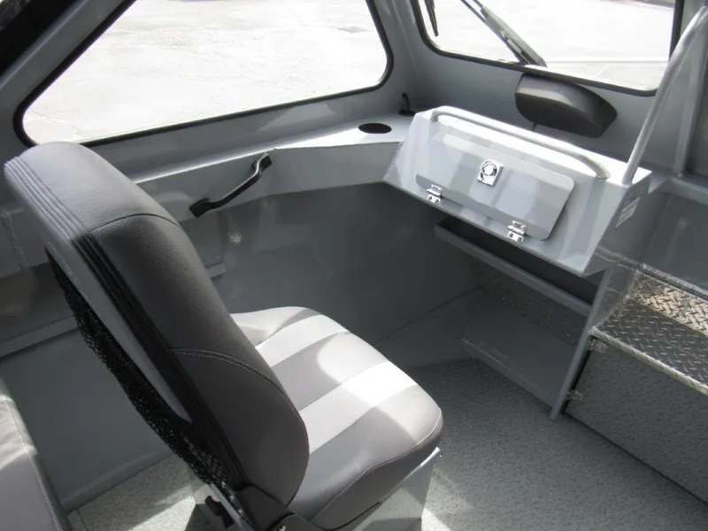 Slide: The Image of Hewescraft 200 PRO V O/B 2024 - 13