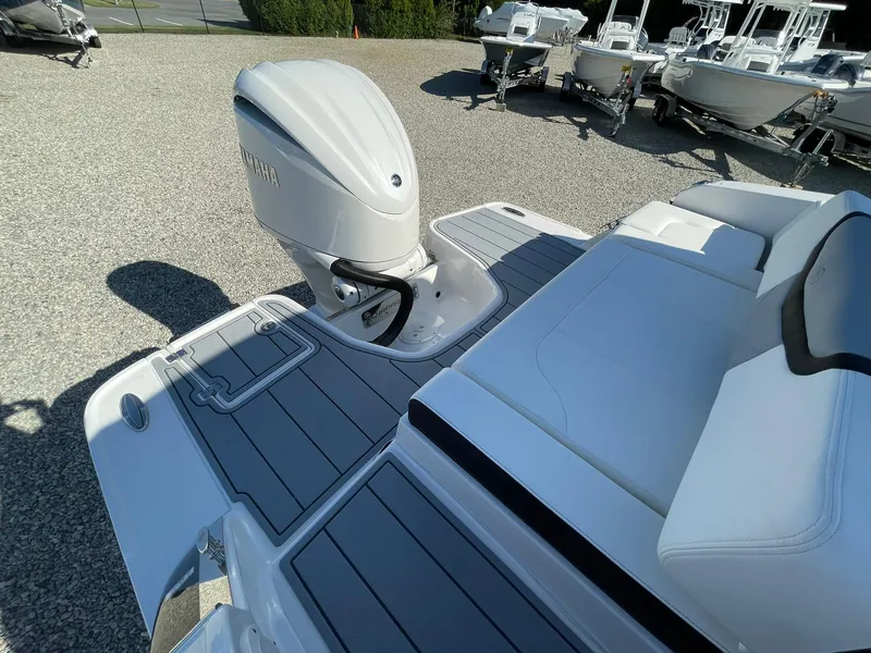 Slide: The Image of Chaparral 270 OSX 2025 - 66